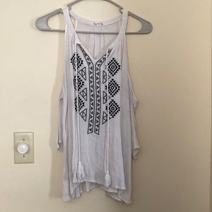 Heart Hips size S white and black tank top with sleeves, leave shoulder’s open.